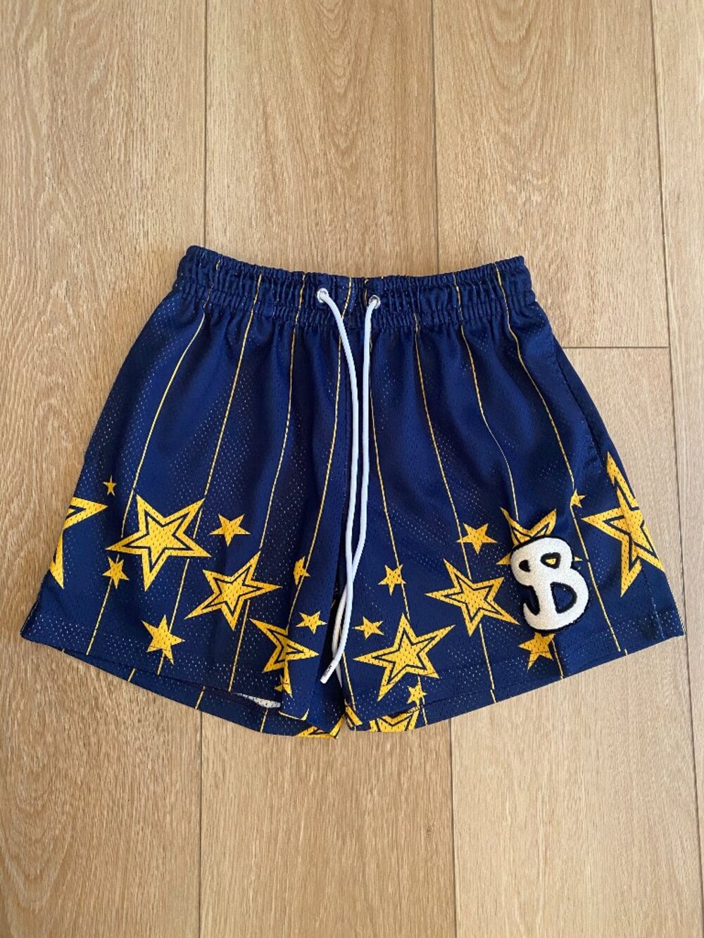 Bucketsquad Shorts Medium